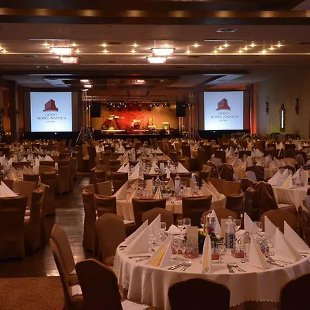 Grand Napoca Готель 4*