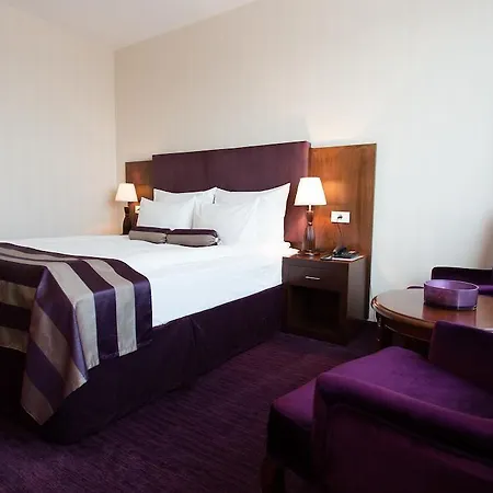 Grand Napoca Ξενοδοχείο 4*