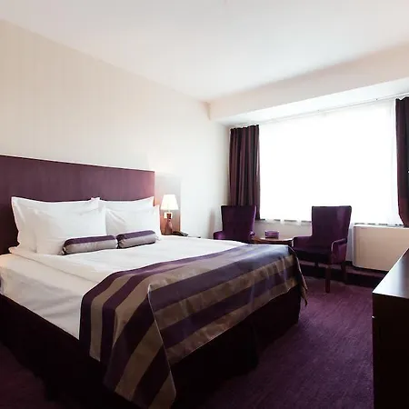 Готель Grand Napoca Клуж-Напока