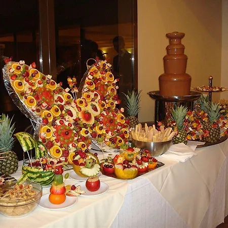 Готель Grand Napoca Клуж-Напока