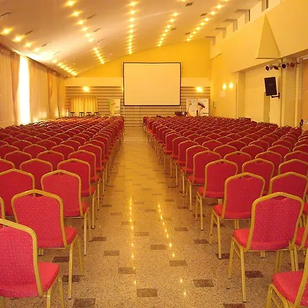 Hotel Grand Napoca 4*