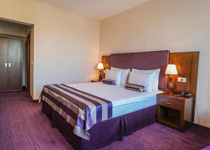 Hotel Grand Napoca 4*