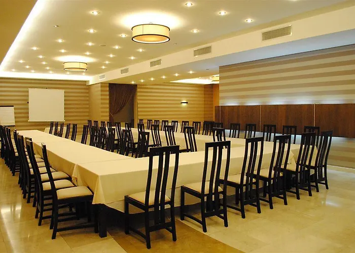 Grand Napoca فندق